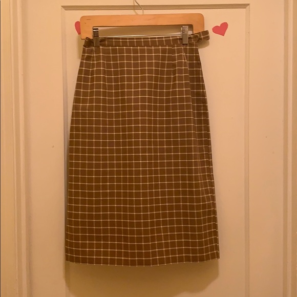 Two piece skirt set - Picture 3 of 3